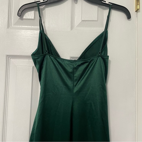Windsor Jolina Wrap Skirt Satin Dress in Hunter Green - Picture 7 of 9